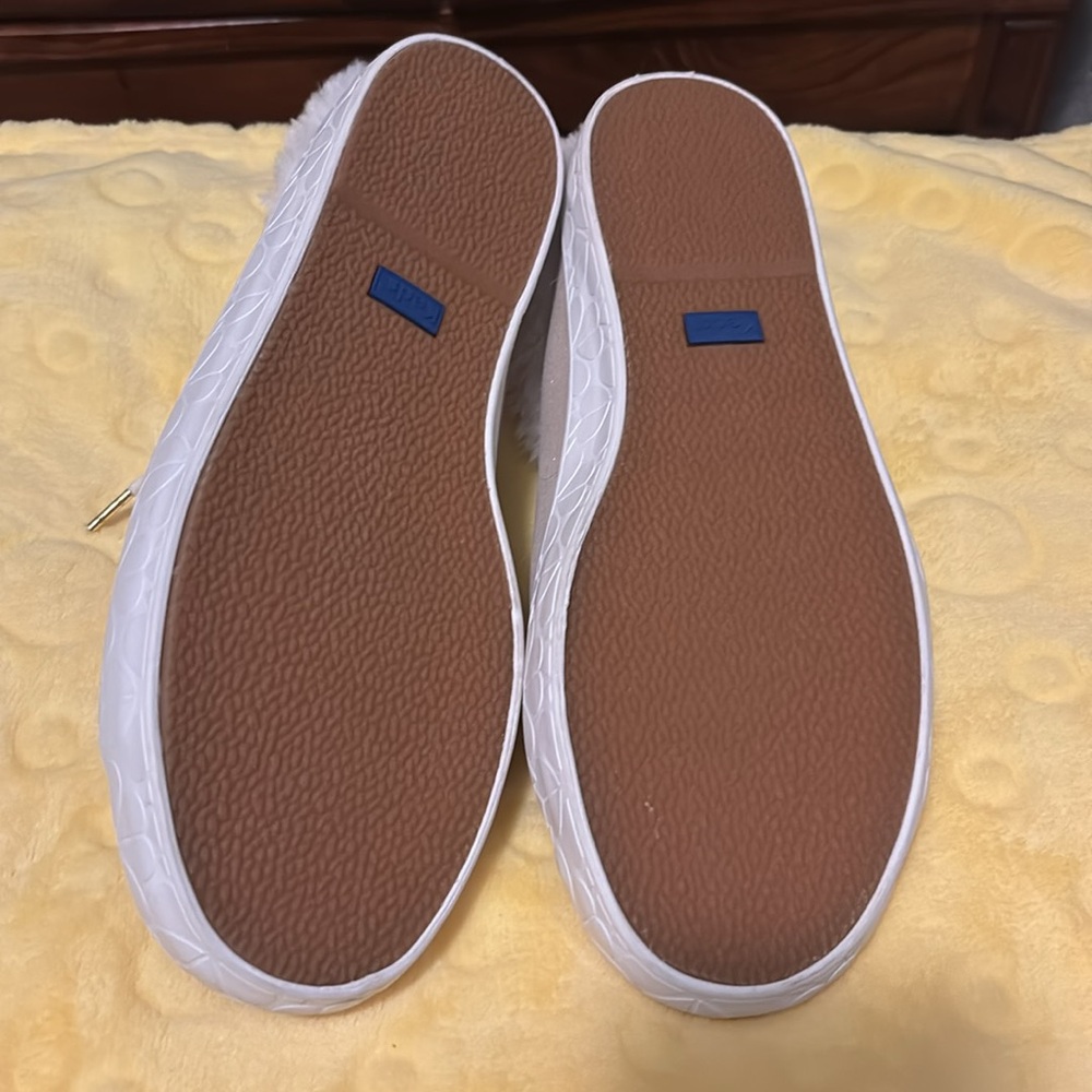 Keds Kate Spade White Sneakers with Faux Fur - Picture 5 of 7
